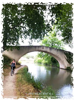 Location Velos Canal Du Midi, Beziers, Moto, Deux Roues BÃ©ziers HÃ ...